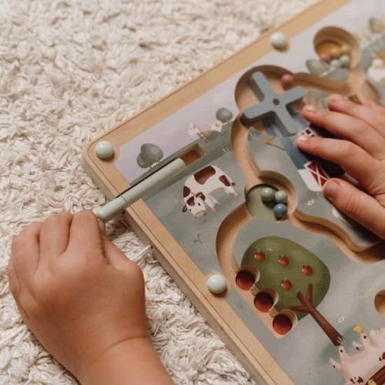 Aliai - Magnetic maze Little Farm - Little Dutch