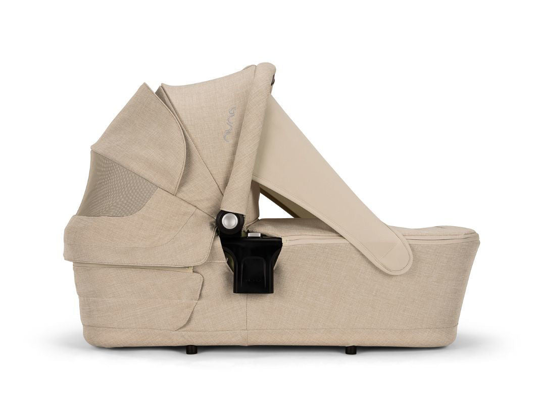 Trio Nuna TRIV LX con Navicella LYTL e Ovetto PIPA URBN