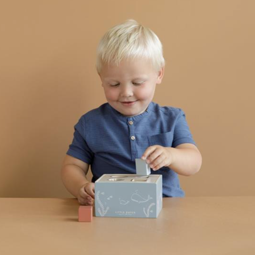 Shape Sorter - cubo con forme ad incastro ocean