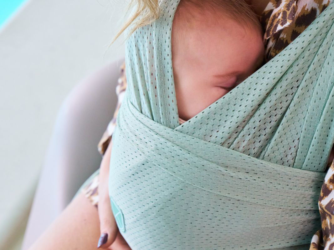 Koala Babycare Cuddle Breeze