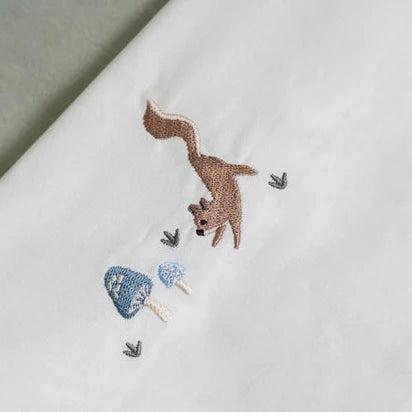 Lenzuolo sopra per lettino ricamato- Bianco Forest Friends 110x140