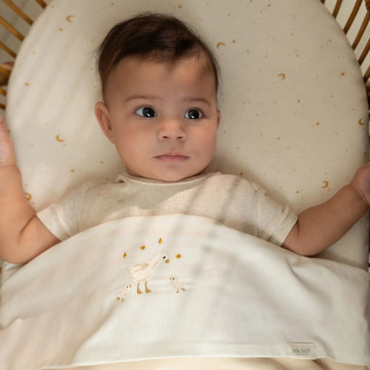 Lenzuolo con angoli per culla - Bianco - Newborn Naturals - Little Goose  60x120 - Scandi Kids Concept Store