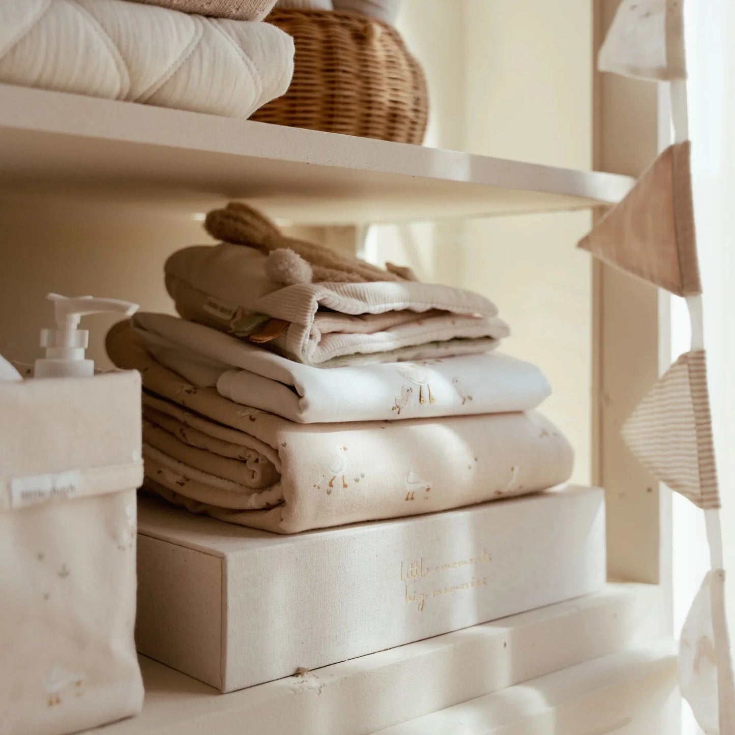 Coperta per culla - Beige - Newborn Naturals - Little Goose 70x100 - Scandi Kids Concept Store