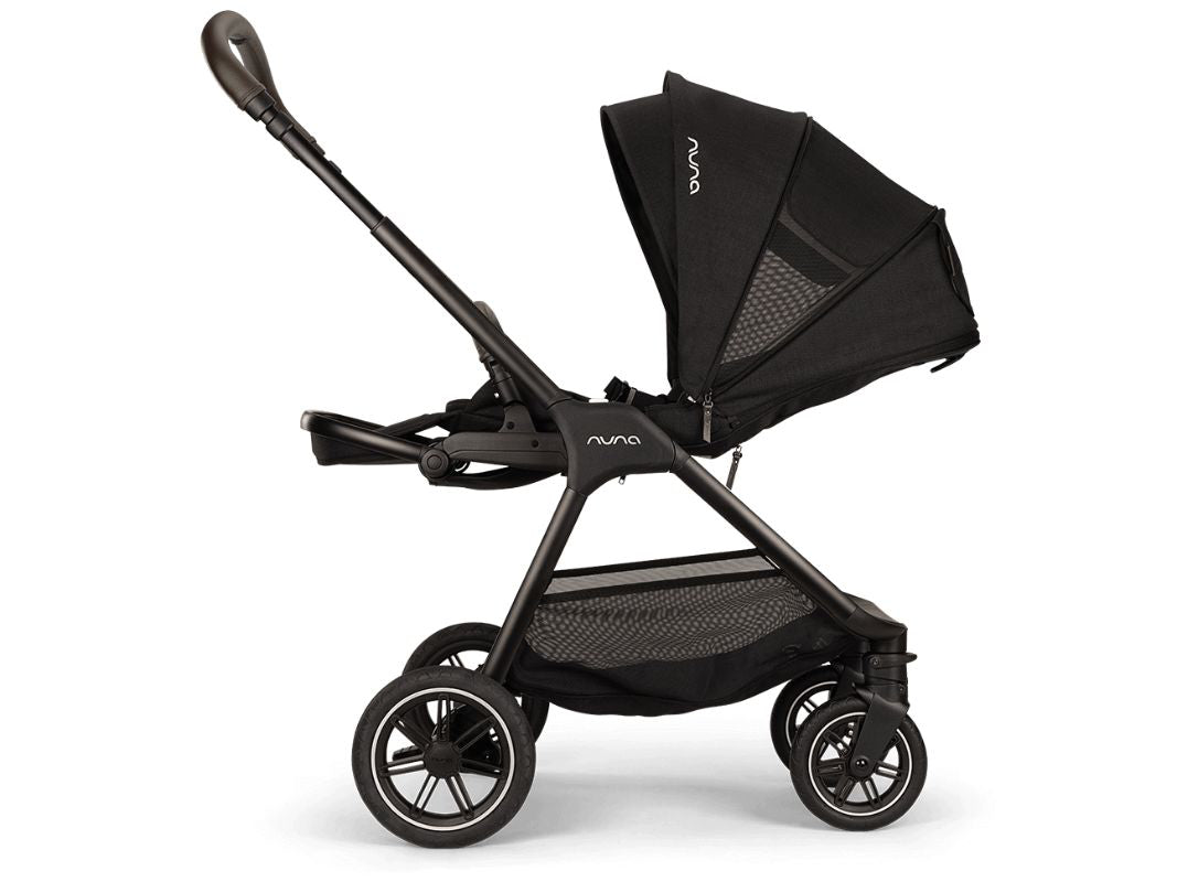 Trio Nuna TRIV NEXT  con navicella LYTL e ovetto ARRA FLEX