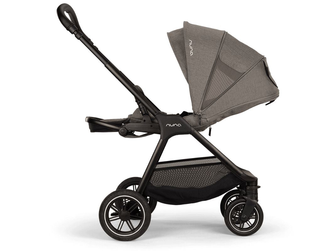 Trio Nuna TRIV NEXT  con navicella LYTL e ovetto ARRA FLEX