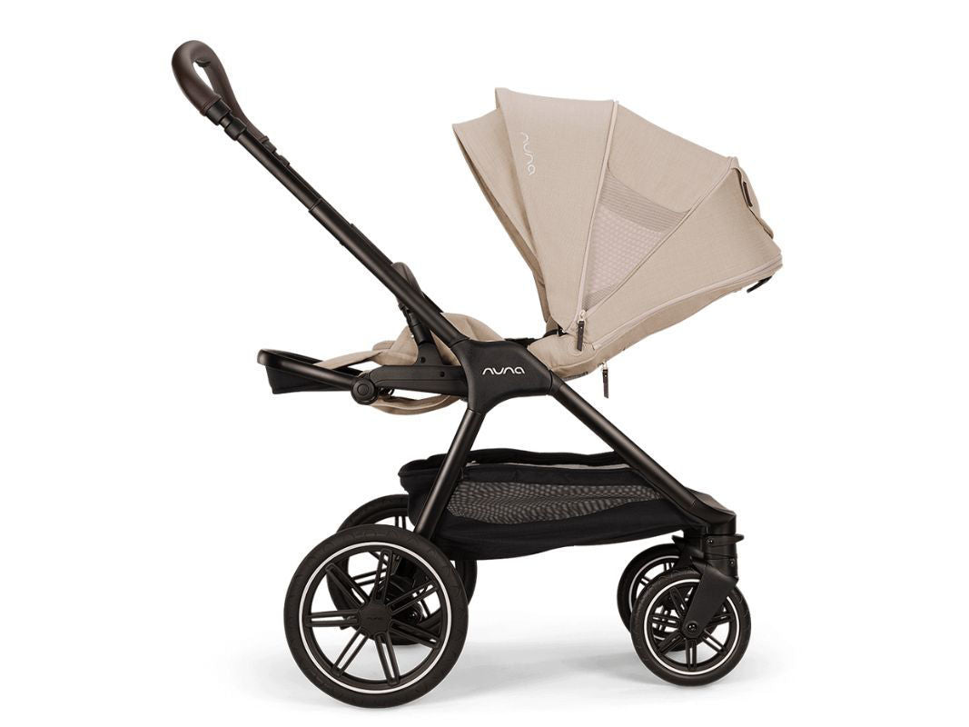 Trio Nuna Triv LX con Navicella Lytl e Seggiolino Arra Flex