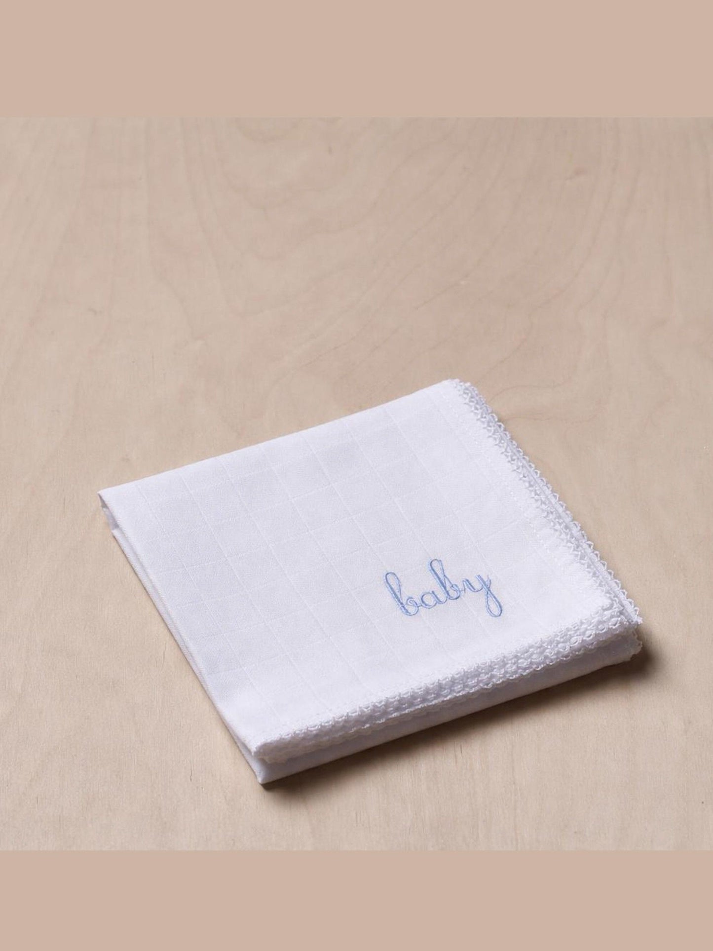 Fascia in cotone con la scritta "baby boy" ricamata | soft blue