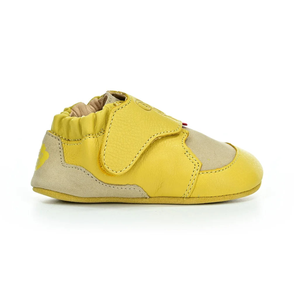 Affenzahn Leather Giraffe Yellow