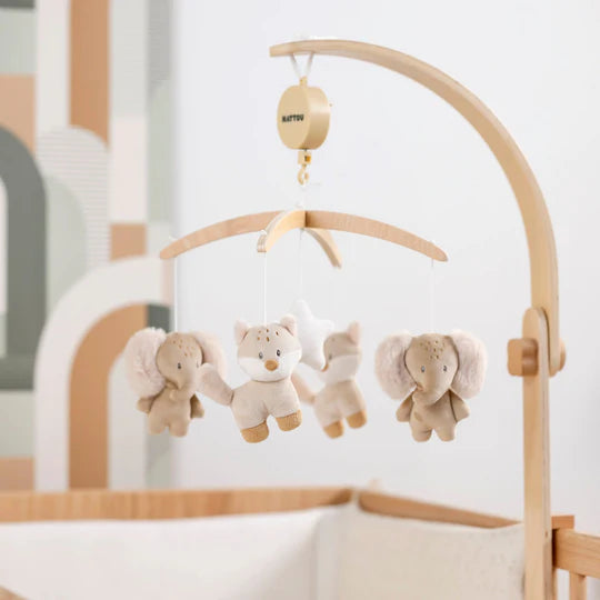 Saru - Giostrina Sonora in legno FLO, ERNEST & OLI - Scandi Kids Concept Store