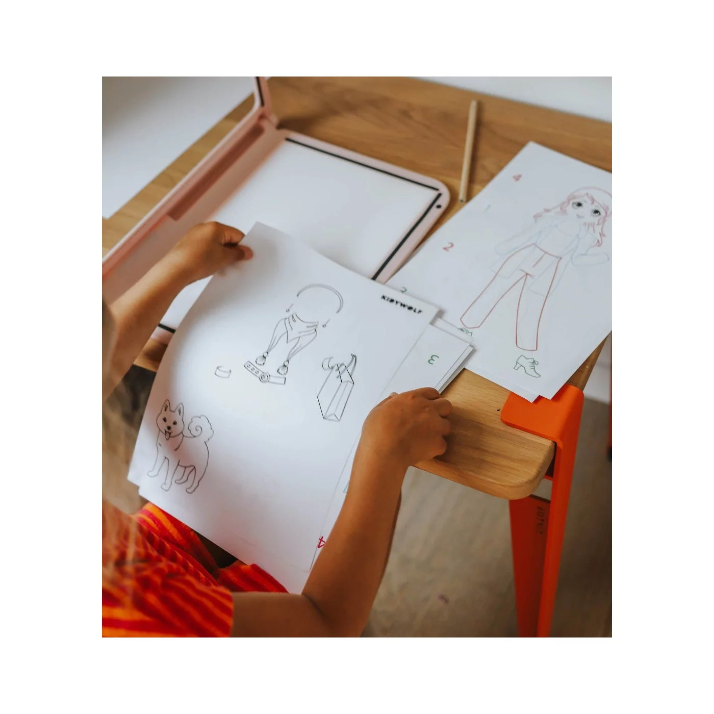 Kidydraw-Pro Portable Light Tablet Pink