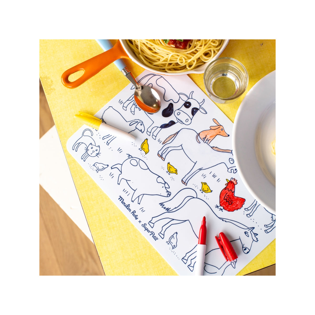 Mini tappetino da colorare in silicone con 4 pennarelli